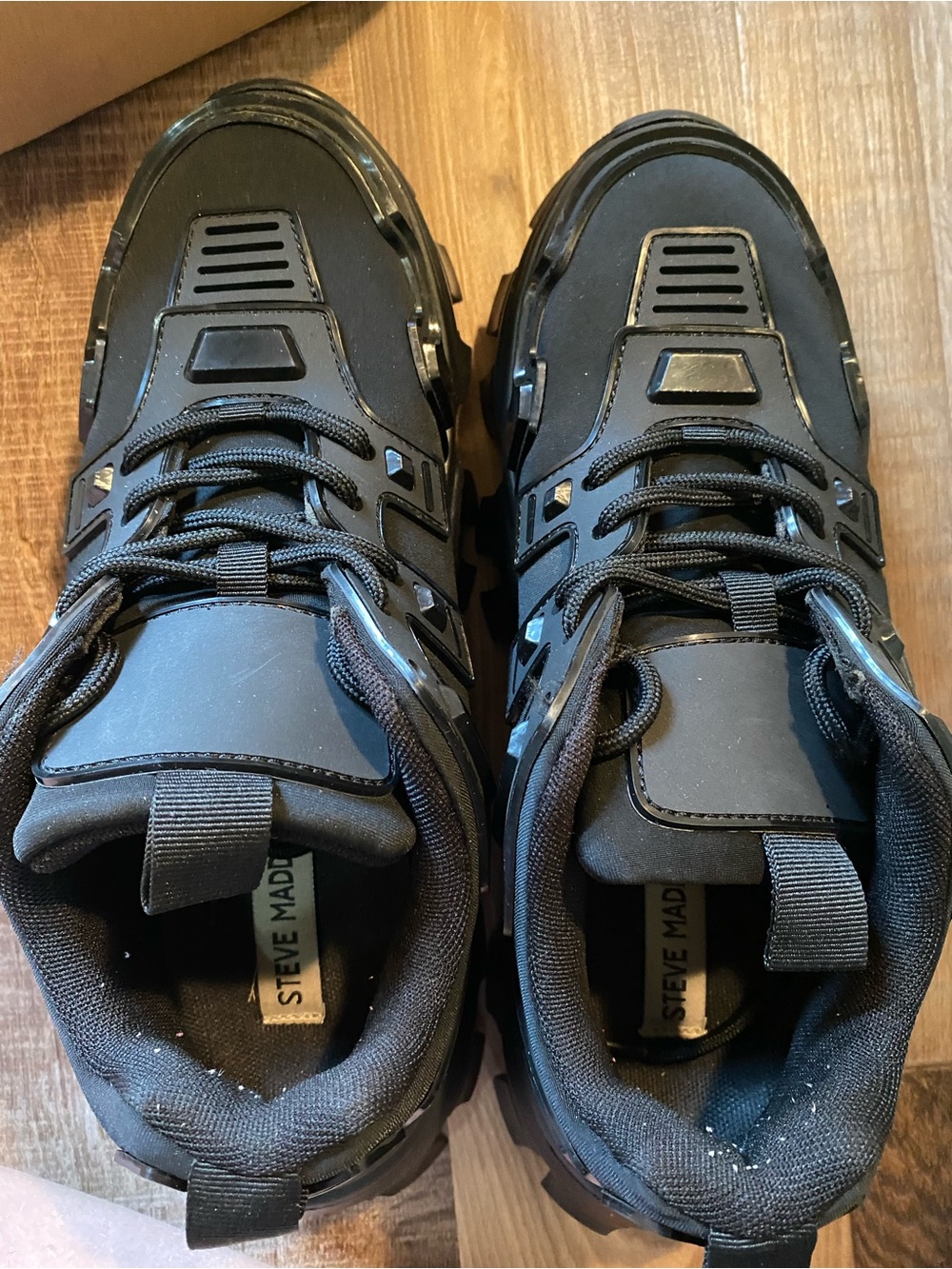 Steve Madden Black Chunky Lug Sneakers Ponce Sneakers - Picture 10 of 10